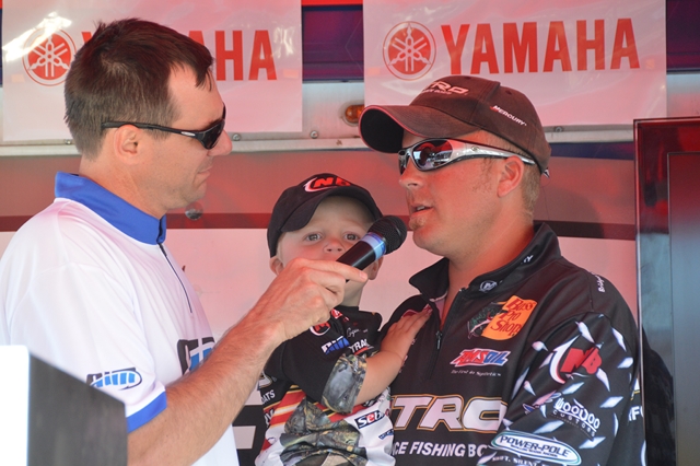 E95A8B2A-20D4-49A2-9C4F-3CD067F415F2