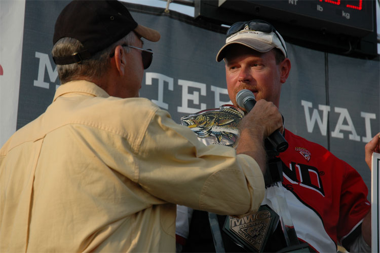 E972F86F-DBAB-4212-964C-EBFDF750CB92