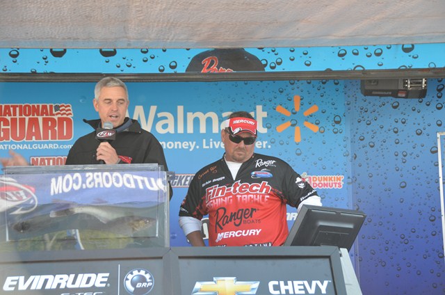 E9874B63-65C5-417A-B8B5-3ACE3FA2BB52