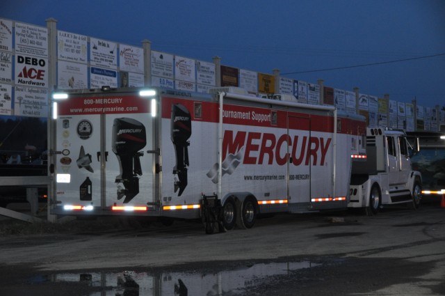 E9ADB62F-39E4-45C0-813D-12E7D7E1132D