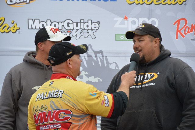 E9B59061-DA94-459D-9659-FA15D8AC37B1