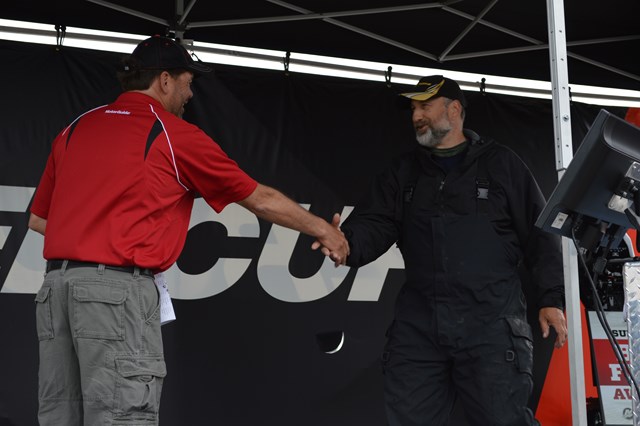 E9CDC9E1-9EB0-43B0-8DD6-FD867ED9B36C