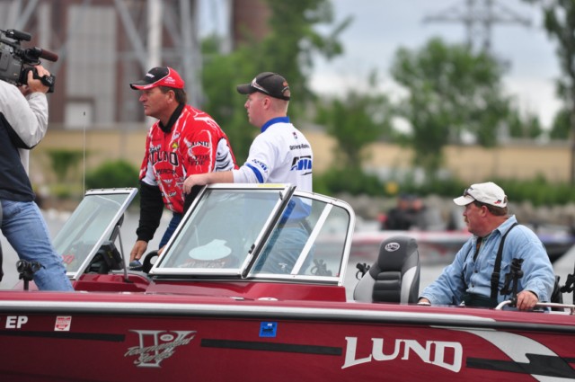 E9E0693F-92AA-45BF-9BCF-96FB0F573205