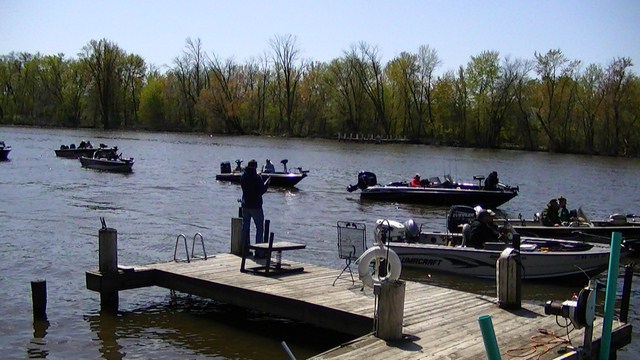 E9E26D2F-B727-4604-A2B8-94A01748927B