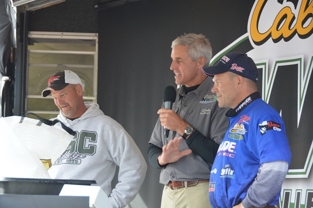 E9E3596F-9C07-47FF-AA03-B9C1C05D0733