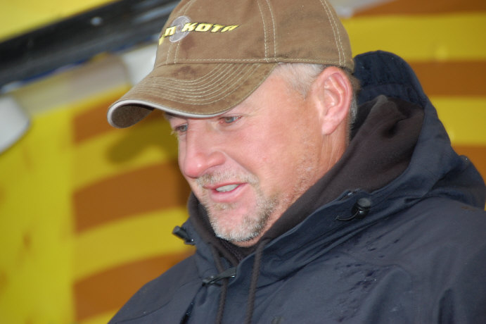 E9F8EA01-08C0-4B36-A73B-9BDA09012722