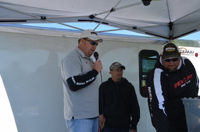 E9F9ACBF-DC90-4FAD-8D77-CDA1407983D6