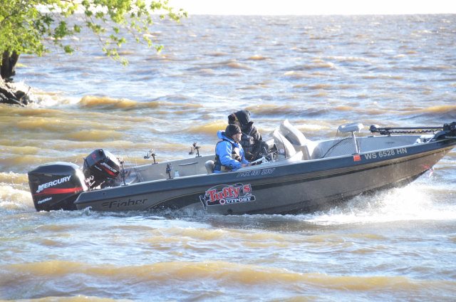 E9FC80AF-C026-45E8-BF71-07D1A07414D6