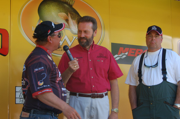 E9FFE578-8FB0-4A6C-84A6-8BA15BEF06F6