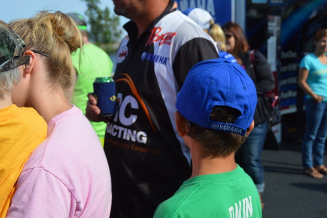 EA5D7803-809F-4703-B25F-68200FEA1B0F