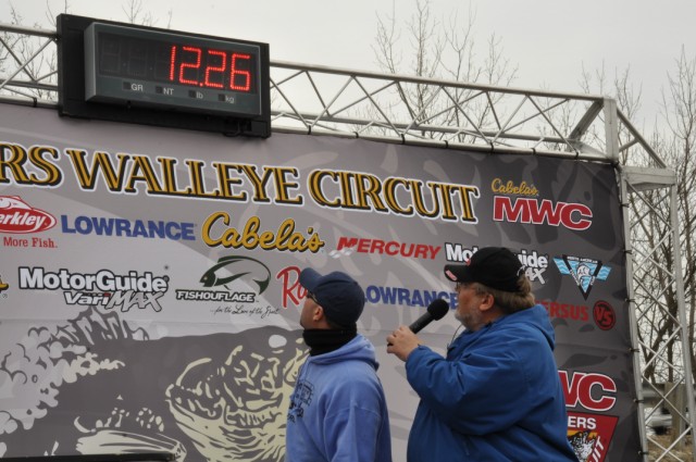 EA777B73-AAA2-4FAC-888C-44E629001155