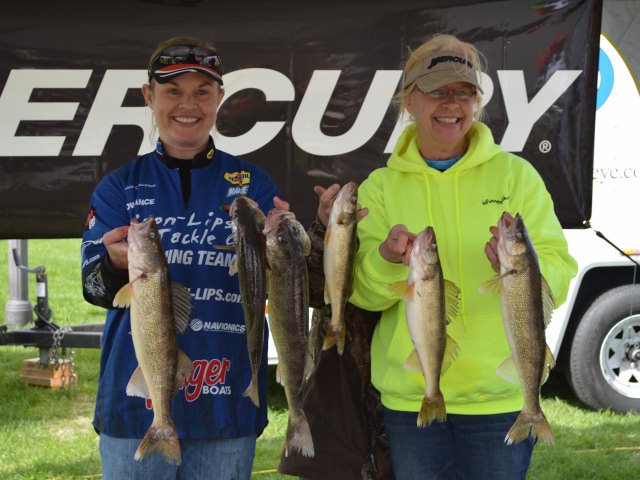 EA7A1C78-F16F-4850-832D-CF33D0D907B7