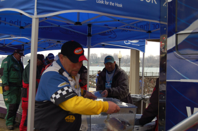 EA9615F3-DBC4-4F39-A477-C6E443F6442D