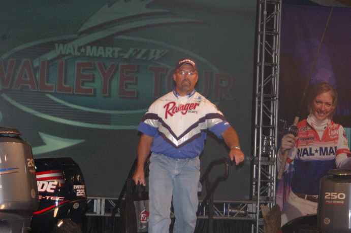 EAB8D8B8-9C58-47A2-A8F6-E22471A80623