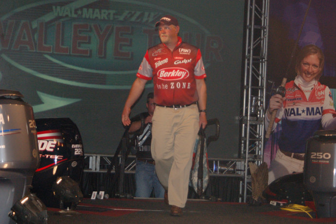 EAD043A6-1200-47C5-9365-CCF4456E0327