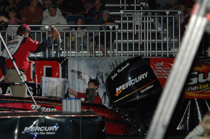 EAD8F8C0-799E-4E6D-9F38-80DED1C6330E