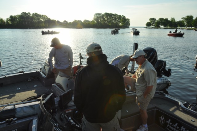 EB0A74E7-CAC8-4658-9AEB-D2D352F21C77