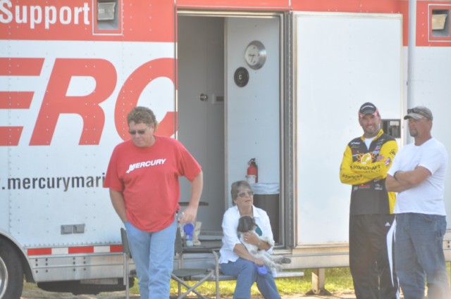 EB0B6CDF-0066-487B-A247-8985DA1F03DD