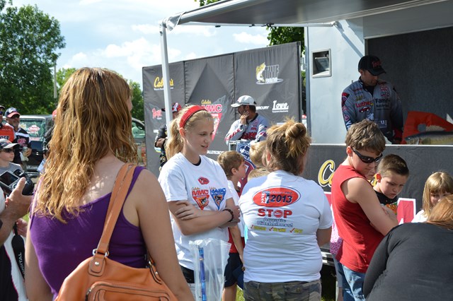 EB0D80F9-526E-4416-98B4-BF2539095C21