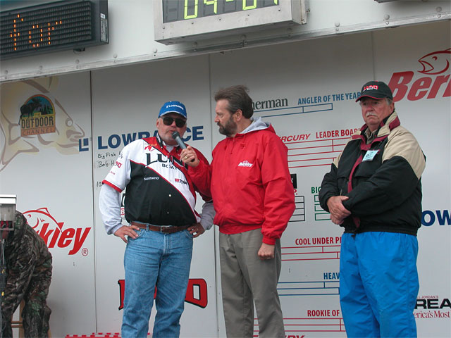 EB2C5D49-F601-4348-A7DC-EE608148B397