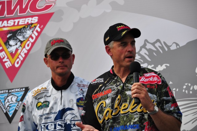 EB308C5B-8AF1-4DD6-922B-3B68C178F7A0