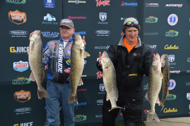 EB70F6B8-3142-4E46-B547-7B9AE7FF4E39