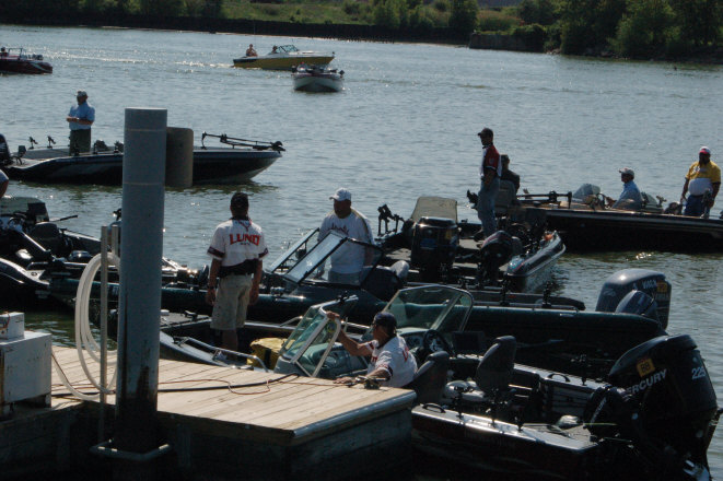 EB85F5EE-2E24-414D-944A-AA10209CA9C2