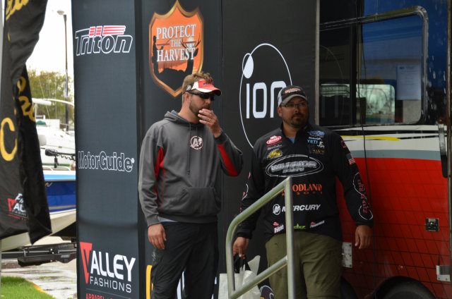 EBB41E9D-81BC-487F-AF59-B262431E0872