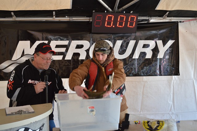 EBCF5DFC-5EDB-48FB-89E0-51469C9D5D03