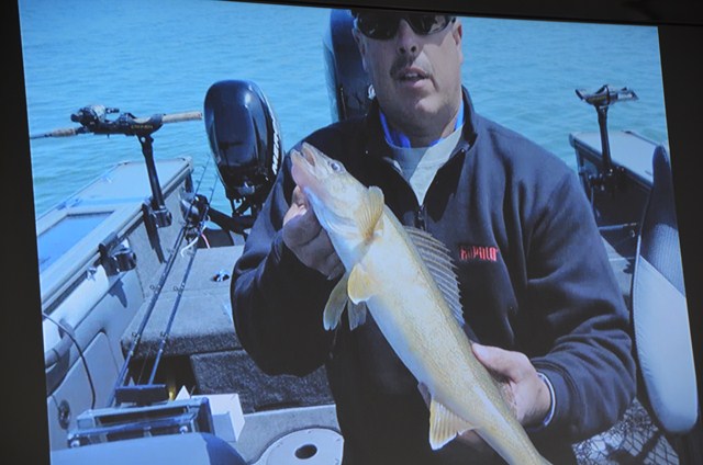 EBE197EC-9416-40DB-B188-DD4A7E4C8844