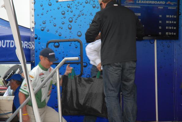 EBE6D2BE-07C2-470C-8024-9628E0EF990D