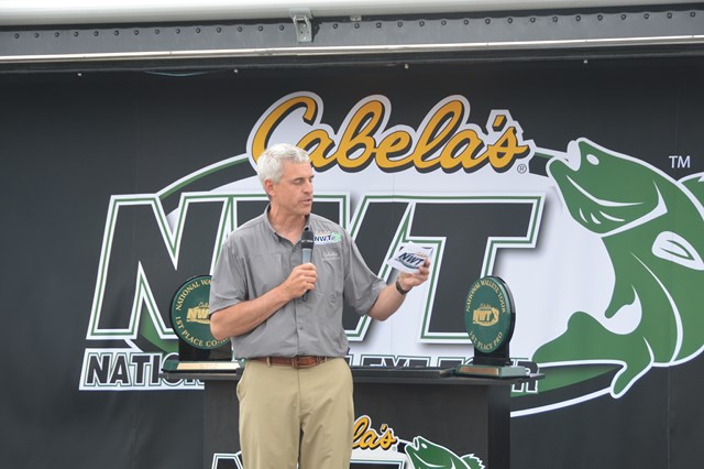 EBF4F846-082D-49FD-B3C6-B35159BB9842