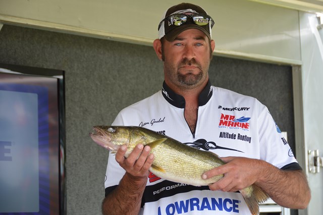 EC26EF7F-FE8D-4D3F-961D-8FF122B1D08C