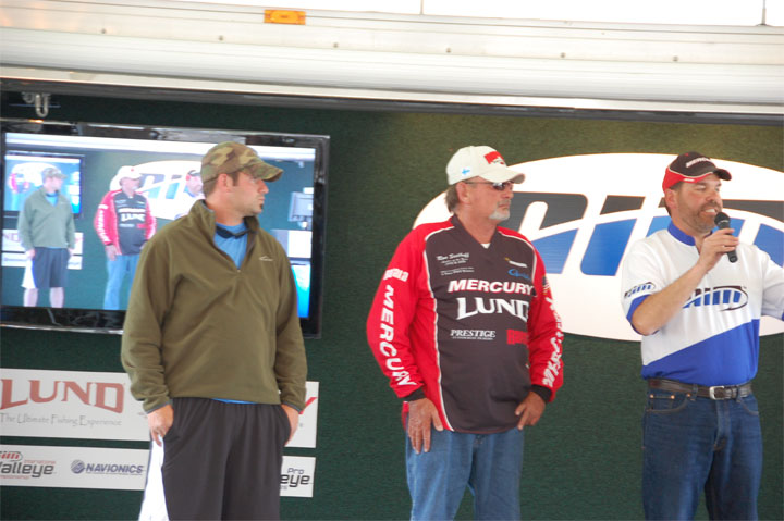 EC59B828-4FB6-4891-A179-48F375580A82