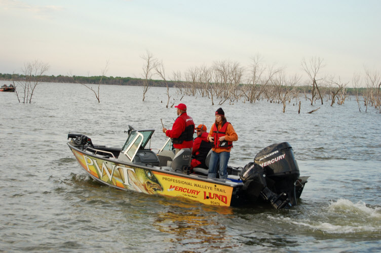 EC654E7A-FFB8-4E8F-ADE4-EBE909092776