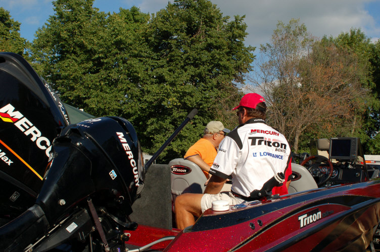 EC958F2B-868C-428E-9D8D-8B3F97382BAE