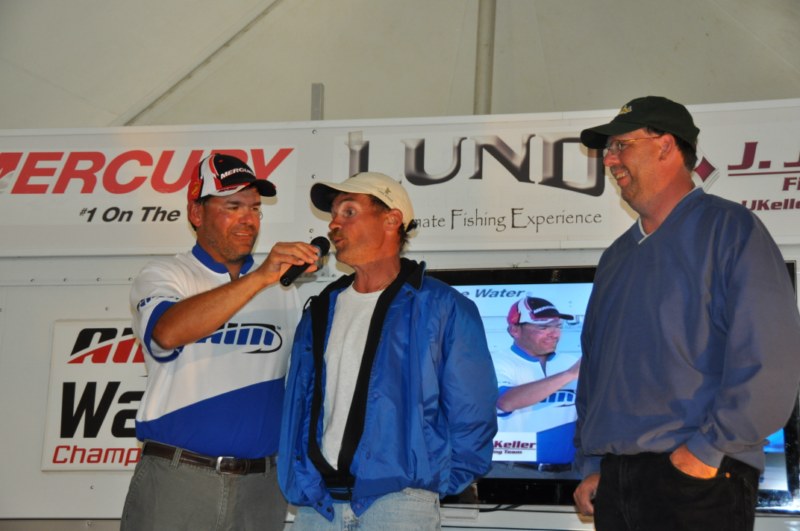 EC97C5D0-99AD-493D-8161-9E23B27329F2