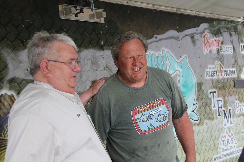 ECA6907C-82C3-449A-B4DB-4C4E05BAB12B