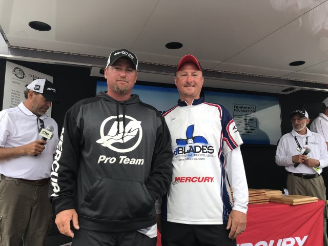 ECAC94B7-0A5A-454B-A4EE-17F1EBF3F610