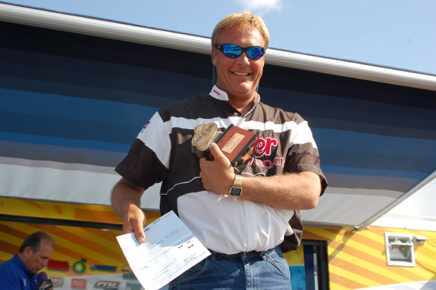 ECBA8352-4388-4AEE-B9D9-91365667808B