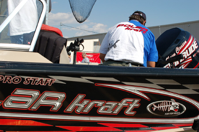ECD843FD-8651-4084-8C74-DFC002C7B0A6