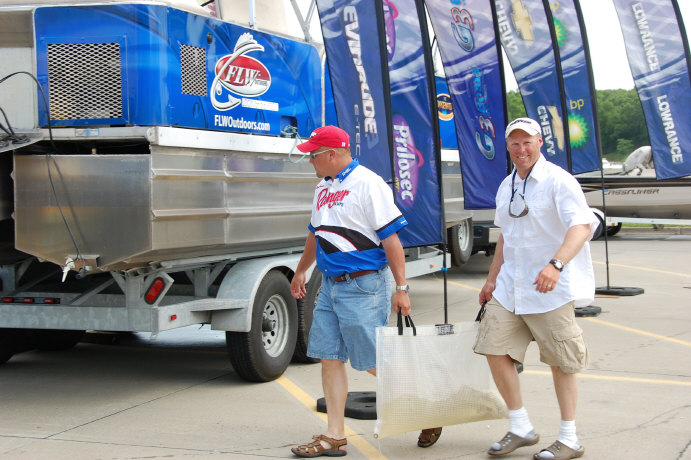 ECD8AFC3-A2AF-4A22-96AB-C0447AAB5A8D