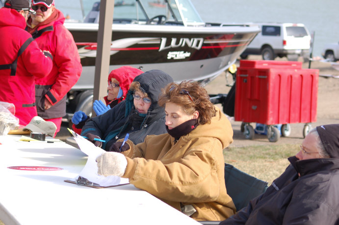 ECEC12C0-6D6E-416F-B853-08F7D75F9553