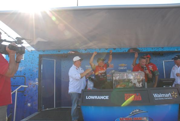 5D863192-9F7A-48AF-8F8F-F9FC1716D9A2