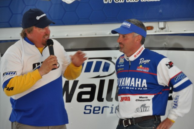 ED4CB84F-5347-4A4C-9F78-3DCE3F5E9490