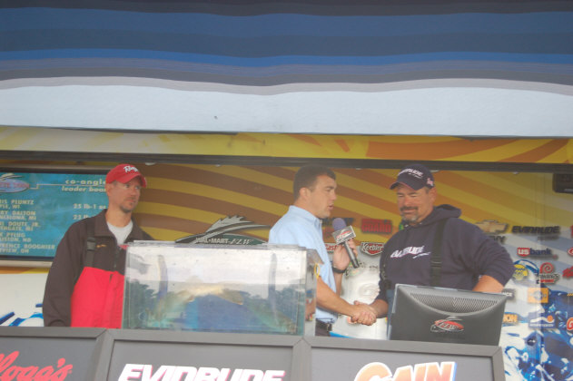 ED541D6A-6AC7-4A73-9154-2F86EDCCF47D