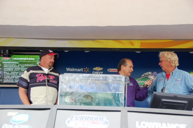 ED75D39B-FBAA-4912-9F84-217B2CCC572C