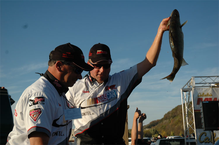 ED799F2B-D4B6-4873-B4E4-DFFDECF1BD85