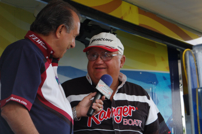 ED880899-6D2D-46D3-9550-19CD875BC189