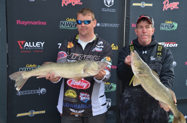 ED96B600-4FFF-4FB9-8F77-8FF1B0D74BC5